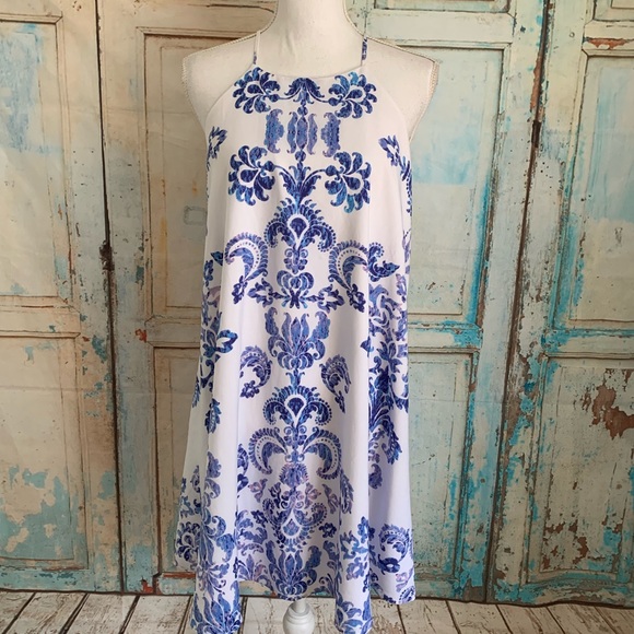 Fleur Bleue Dresses & Skirts - Blue and white patterned dress